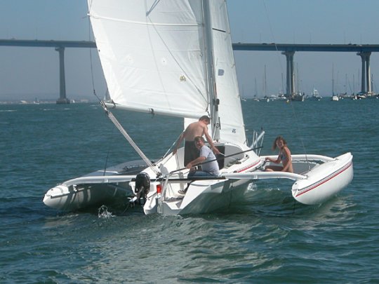 1st750sailing5.jpg
