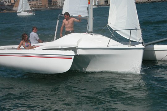1st750sailing6.jpg